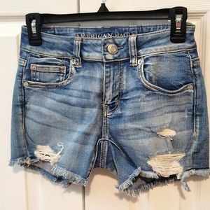 AE Midi Cut-off shorts